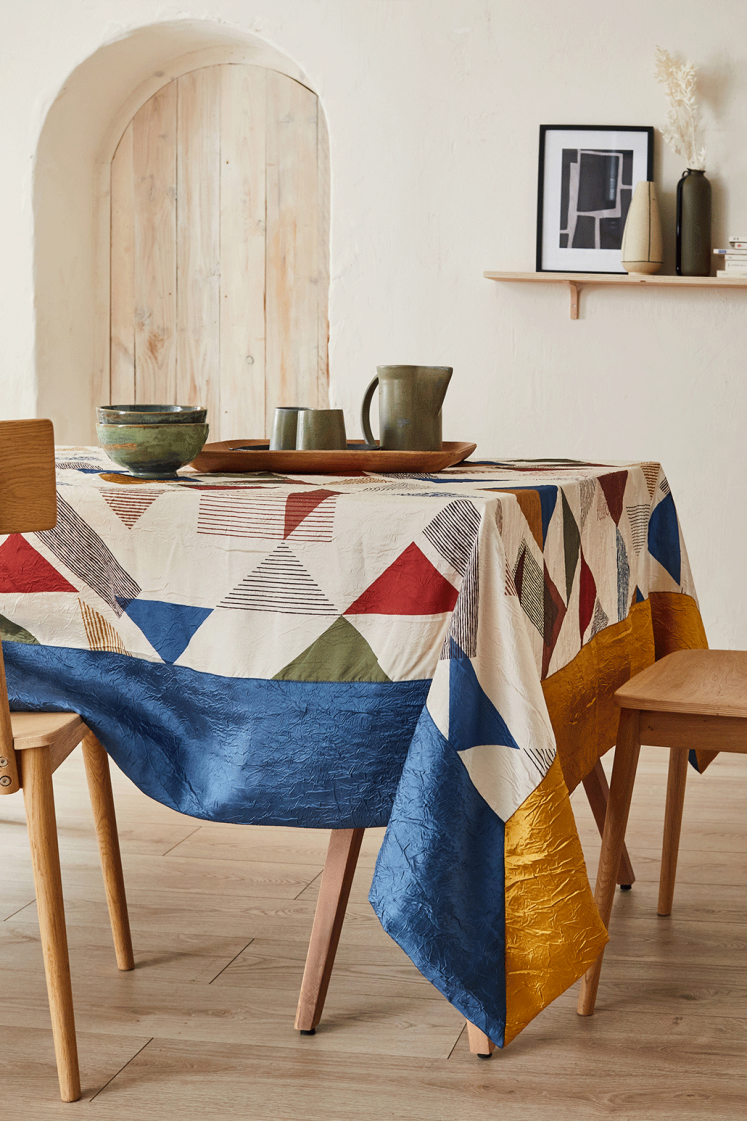 Triade - Nappe en Taffetas...